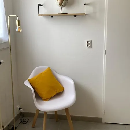 Agreable Studio A 2 Pas Du Centre Avec Local Velos Appartement Nantes